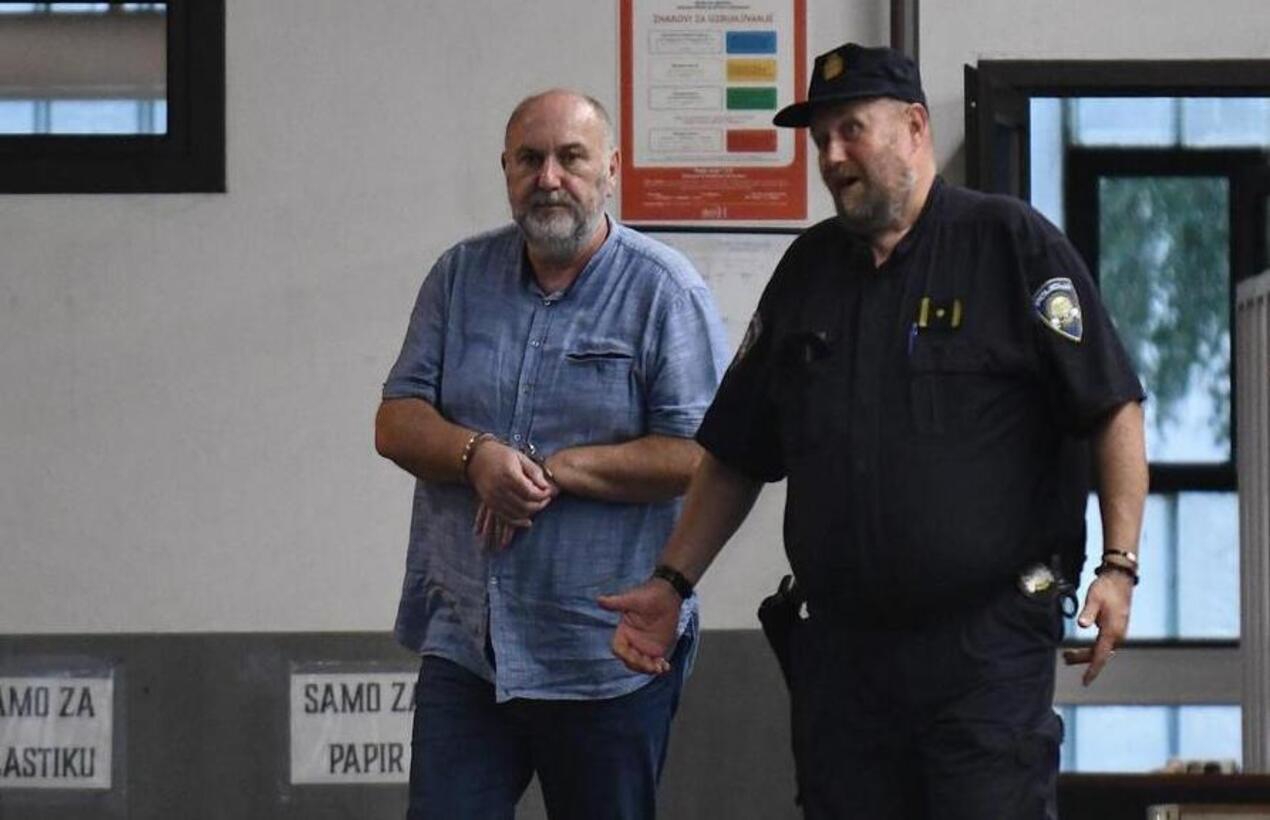 USKOK istražuje zločinačko udruživanje. Glavni u grupi dogovorio mito s šefom iz Šuma