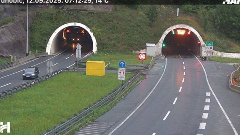 Nesreća na A6 u tunelu Tuhobić, vozi se 60 kilometara na sat