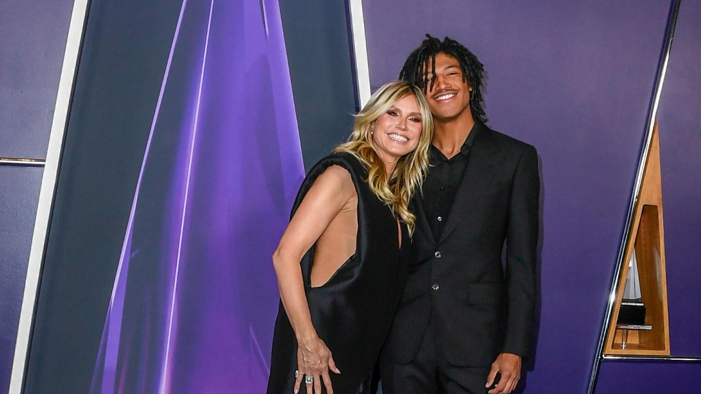 Heidi Klum: Heidi Klum čestita sa šećerom -Sweet Family Clip