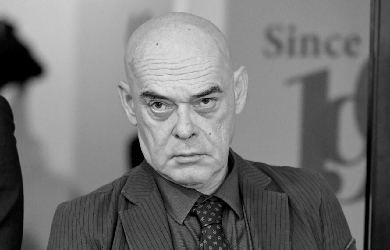 Umro je poznati istraživački novinar Robert Valdec