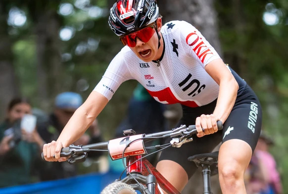 Unatoč padu u drugom krugu: Keller se vozi na sljedeću medalju Svjetskog kupa u križanju
